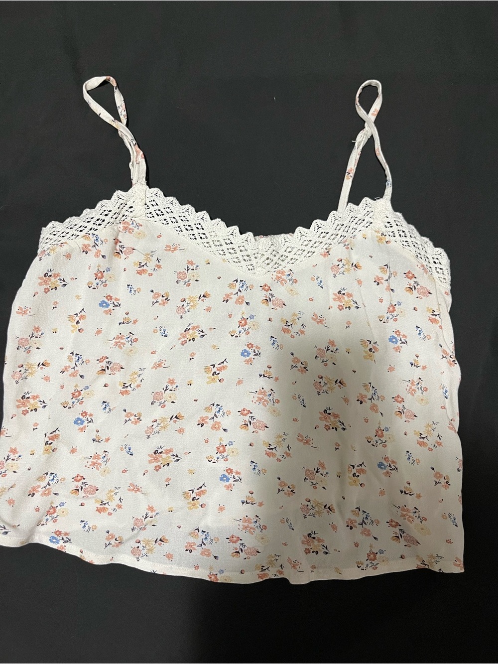 Womens xs American Eagle Outfitters White Floral Lace-Trim Cami shirt